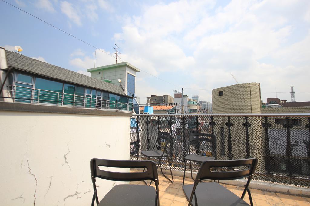 The One Hostel Hongdae In Seoul - Foreigner Only Phòng bức ảnh