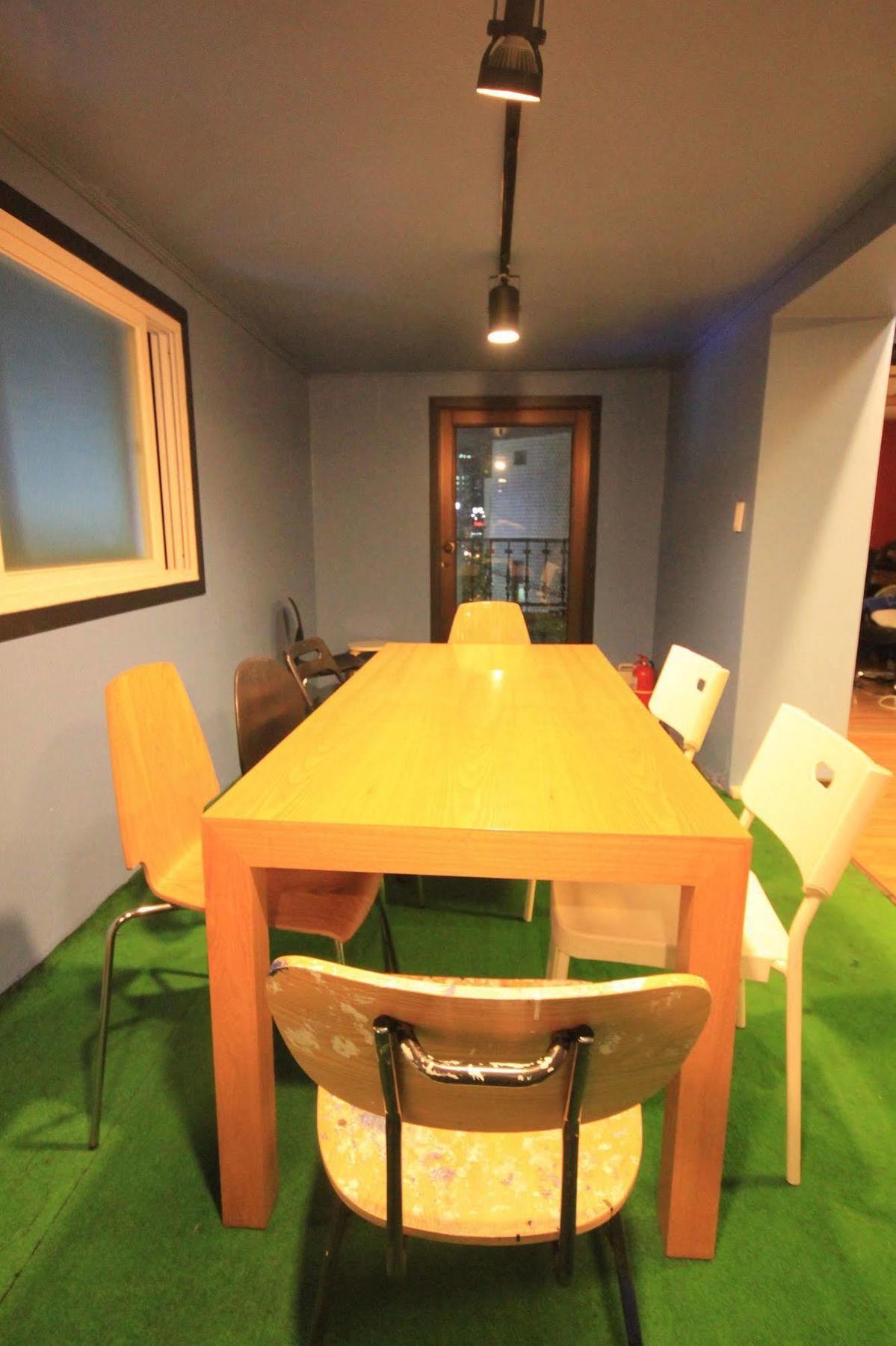 The One Hostel Hongdae In Seoul - Foreigner Only Ngoại thất bức ảnh