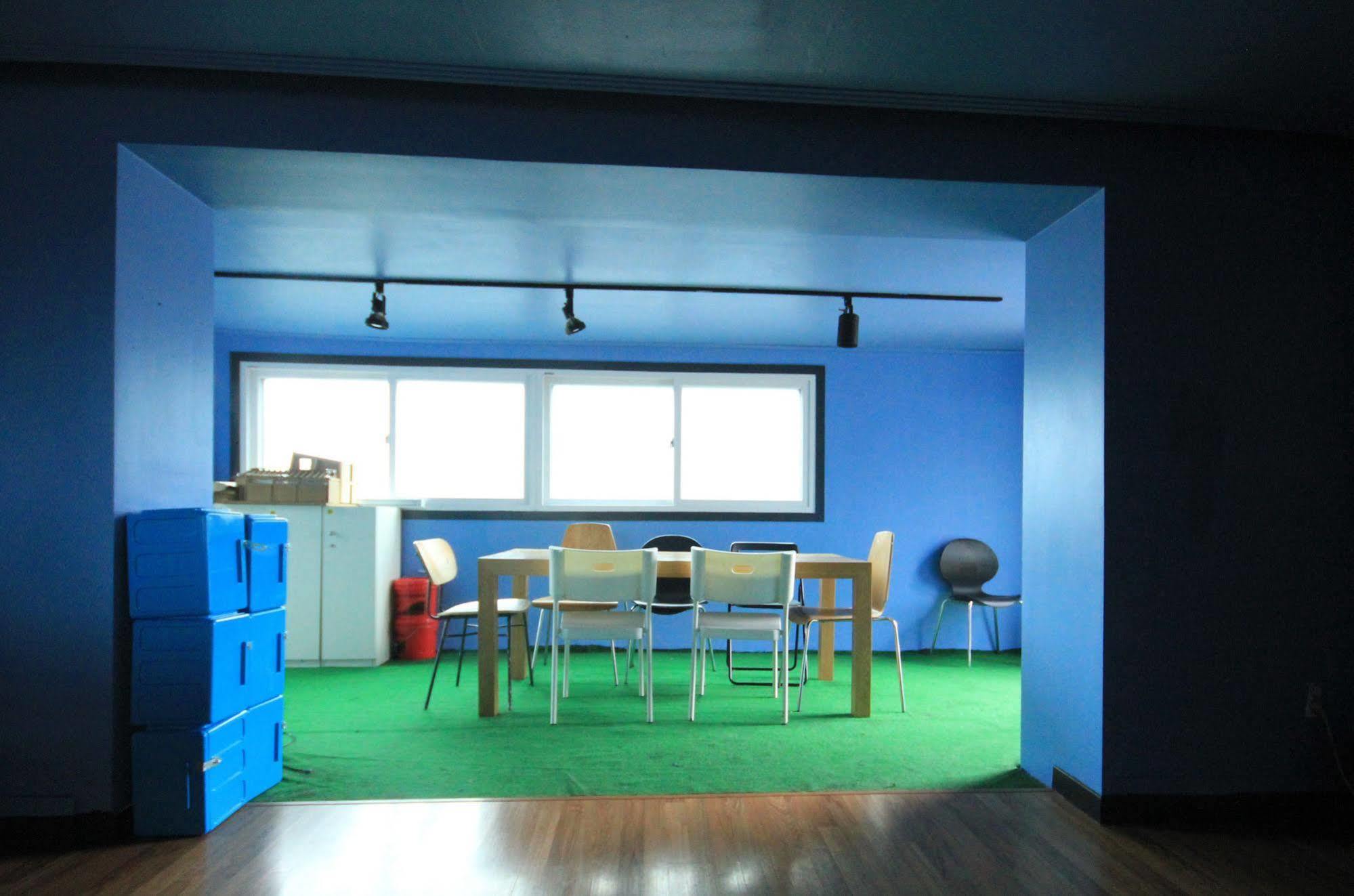 The One Hostel Hongdae In Seoul - Foreigner Only Ngoại thất bức ảnh
